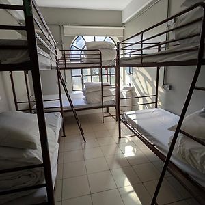 Dormitory Room Mixed